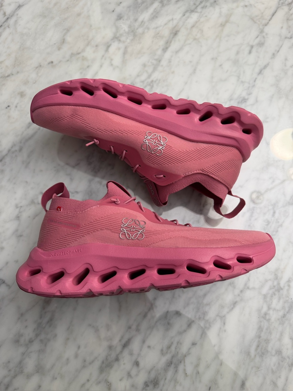 RUNNING ON x Loewe Cloudtilt "Wild Rose" sneakers unisex MEN 8 EUR41